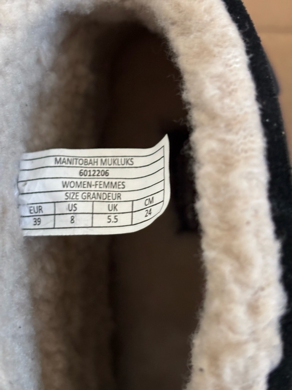NEW Manitobah Waterproof Pacific Puffer Boots - Women’s 8 - Picture 6 of 6
